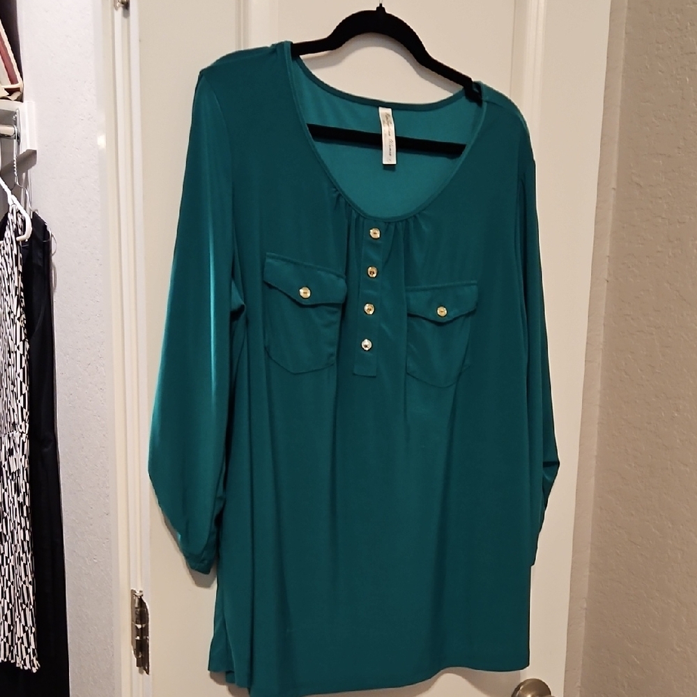 Perseption Green Relaxed 3/4 Sleeve Tunic